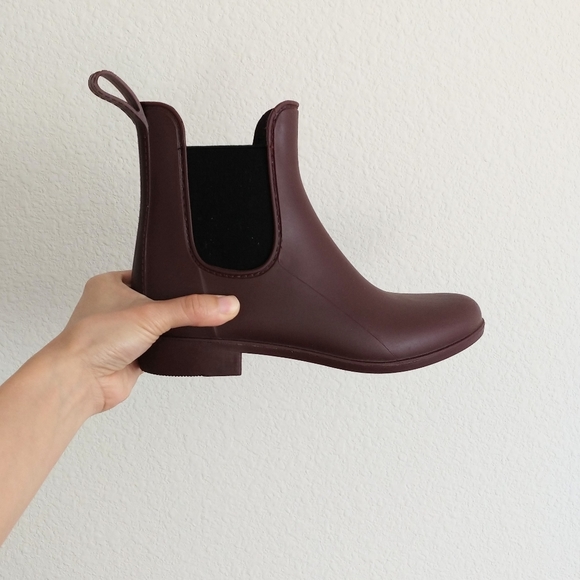 J. Crew Shoes - J. Crew Matte Chelsea Rain Boots